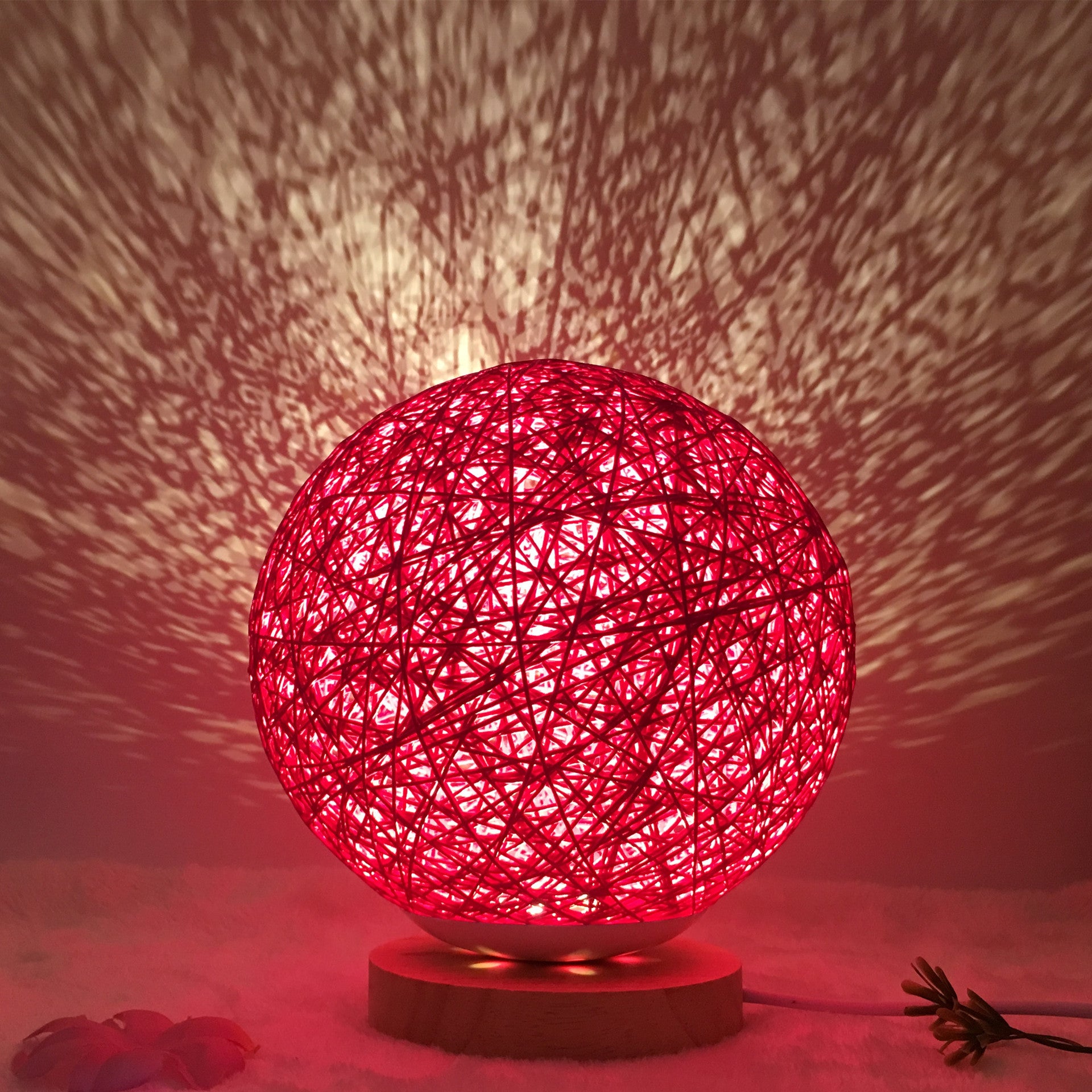Amazon Hot Selling Creative Linen Table Lamp – Novel & Unique LED Intelligent Rattan Ball Lamp, USB 7 Color & RGB 16 Color Remote Control