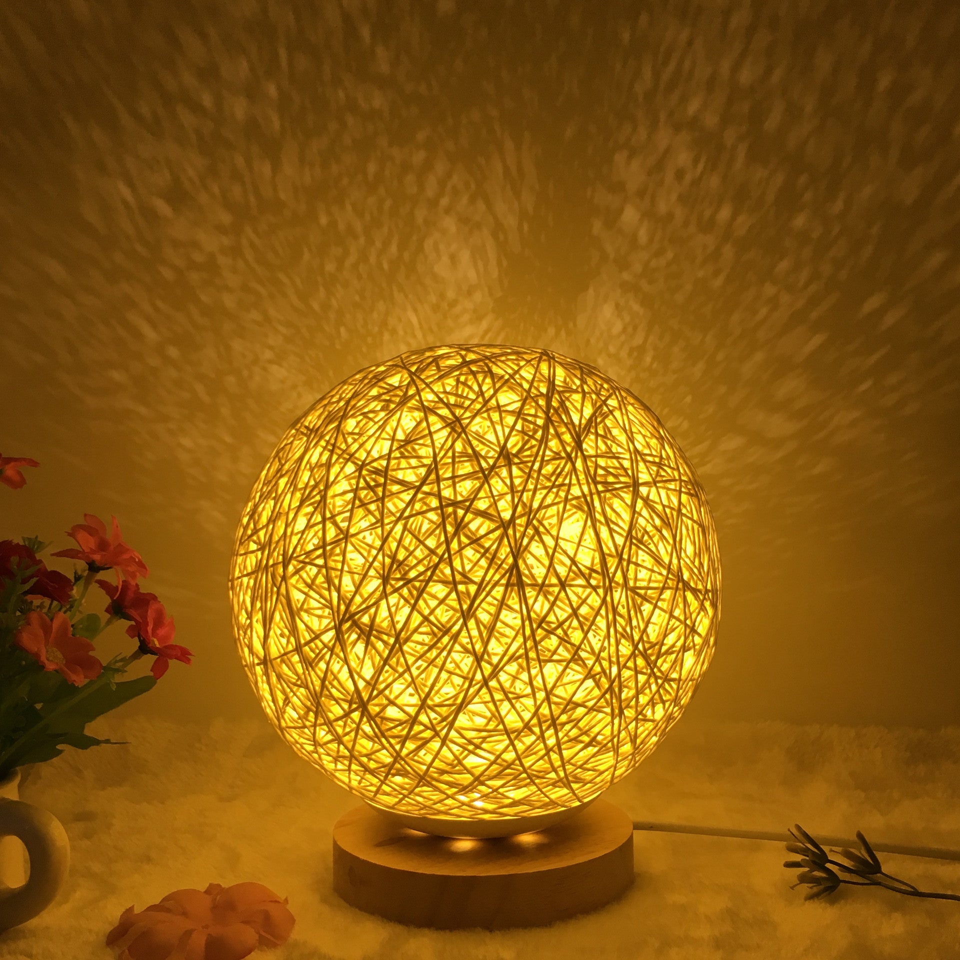 Amazon Hot Selling Creative Linen Table Lamp – Novel & Unique LED Intelligent Rattan Ball Lamp, USB 7 Color & RGB 16 Color Remote Control