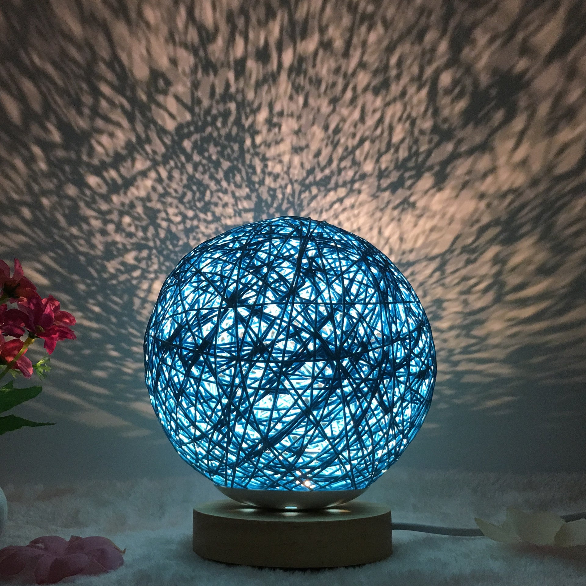 Amazon Hot Selling Creative Linen Table Lamp – Novel & Unique LED Intelligent Rattan Ball Lamp, USB 7 Color & RGB 16 Color Remote Control