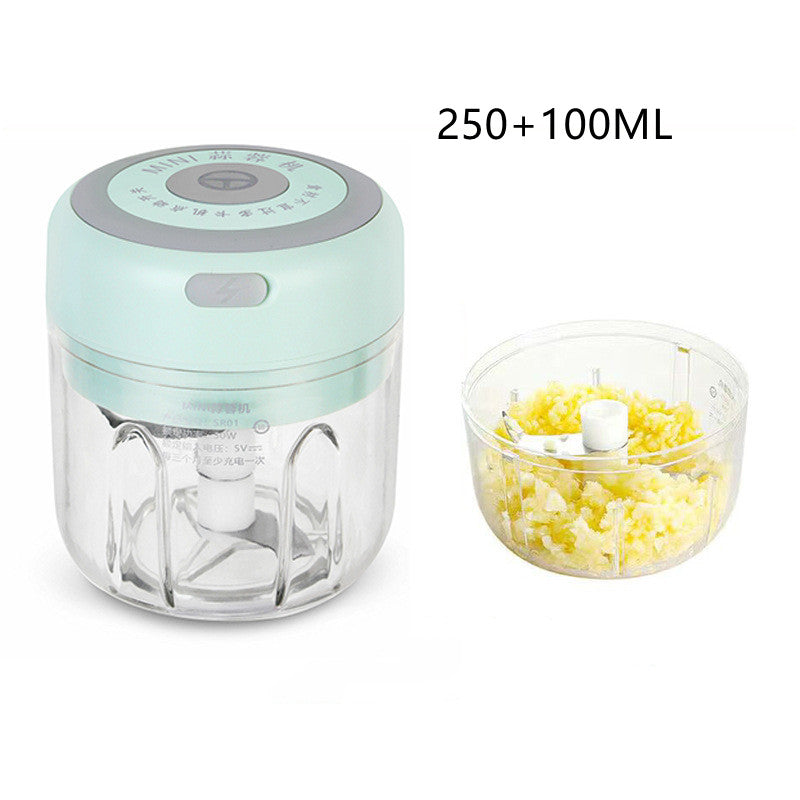 Mini Electric Garlic Chopper – USB Rechargeable Kitchen Crusher