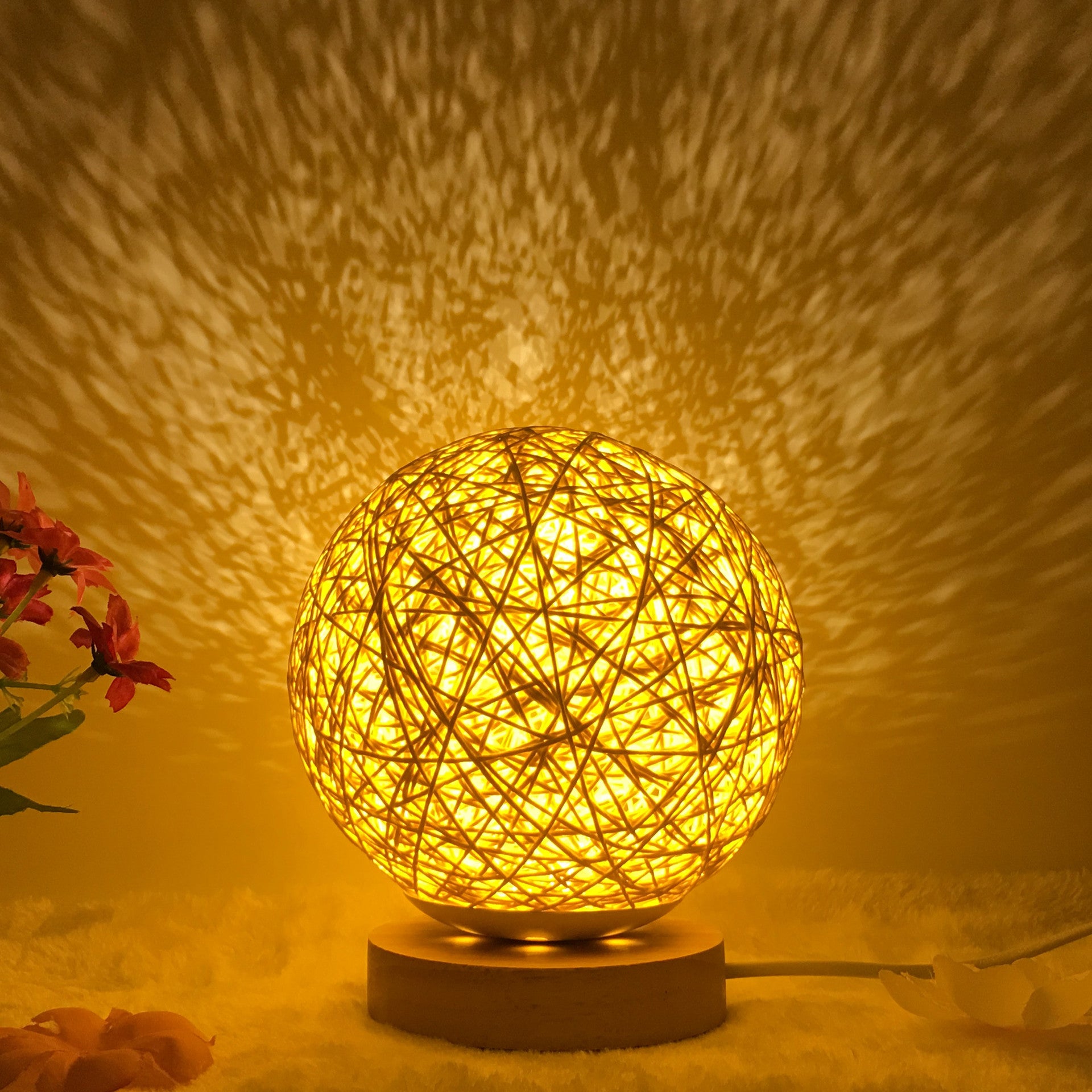 Amazon Hot Selling Creative Linen Table Lamp – Novel & Unique LED Intelligent Rattan Ball Lamp, USB 7 Color & RGB 16 Color Remote Control