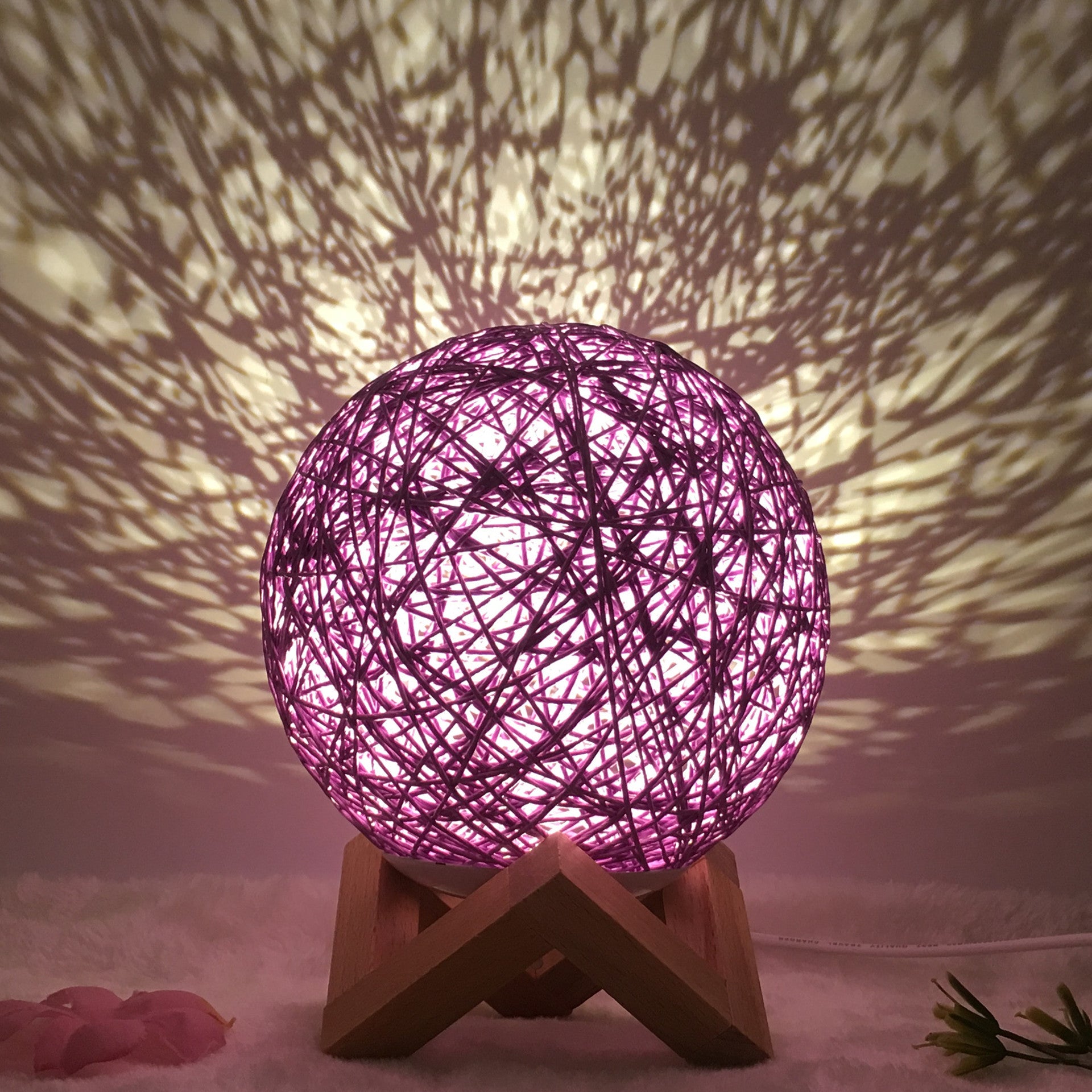 Amazon Hot Selling Creative Linen Table Lamp – Novel & Unique LED Intelligent Rattan Ball Lamp, USB 7 Color & RGB 16 Color Remote Control
