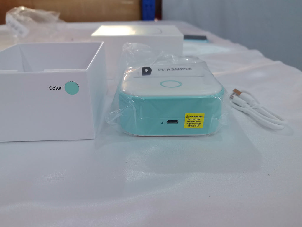 SavvyNest & Co™ Portable Mini Bluetooth Thermal Printer (Inkless)