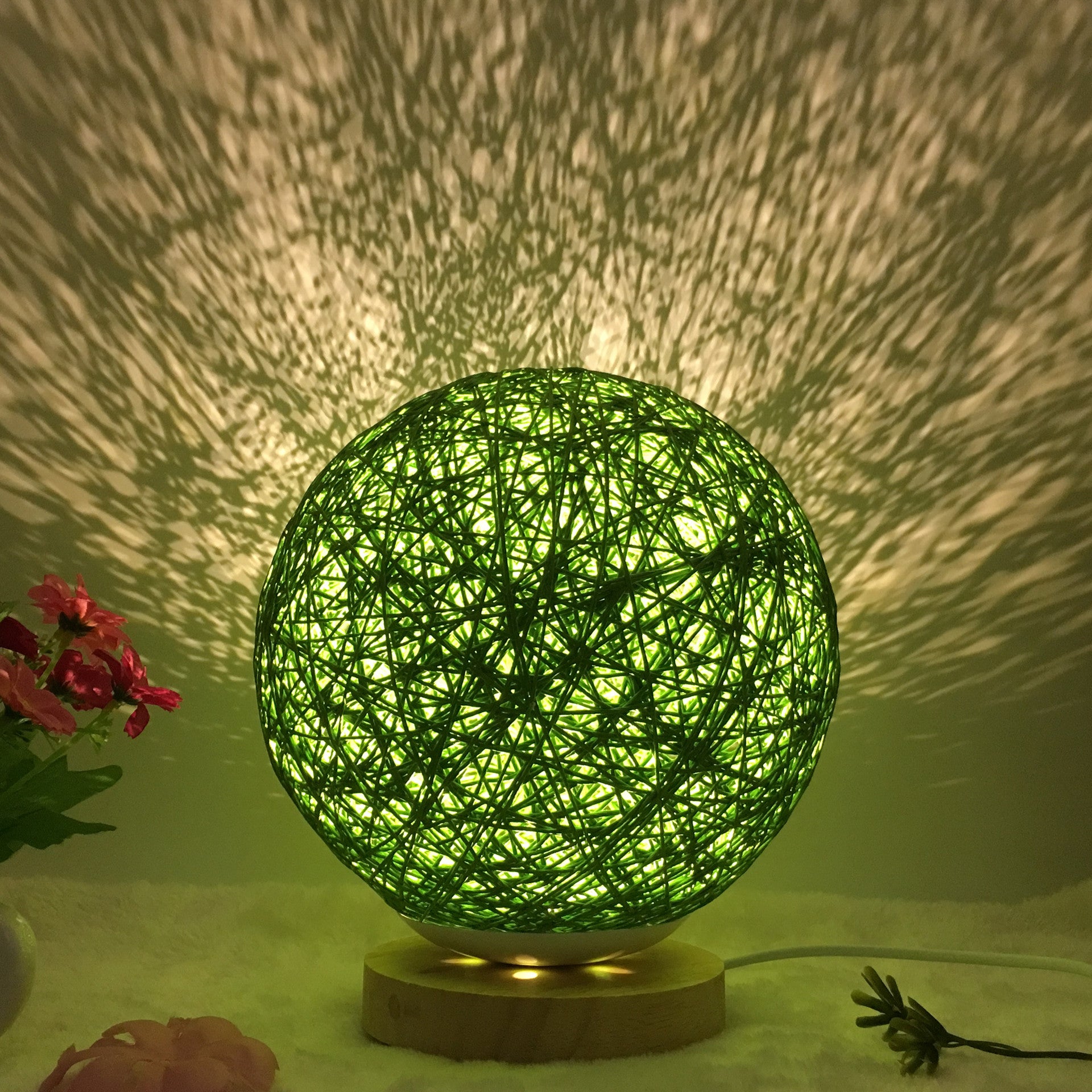Amazon Hot Selling Creative Linen Table Lamp – Novel & Unique LED Intelligent Rattan Ball Lamp, USB 7 Color & RGB 16 Color Remote Control