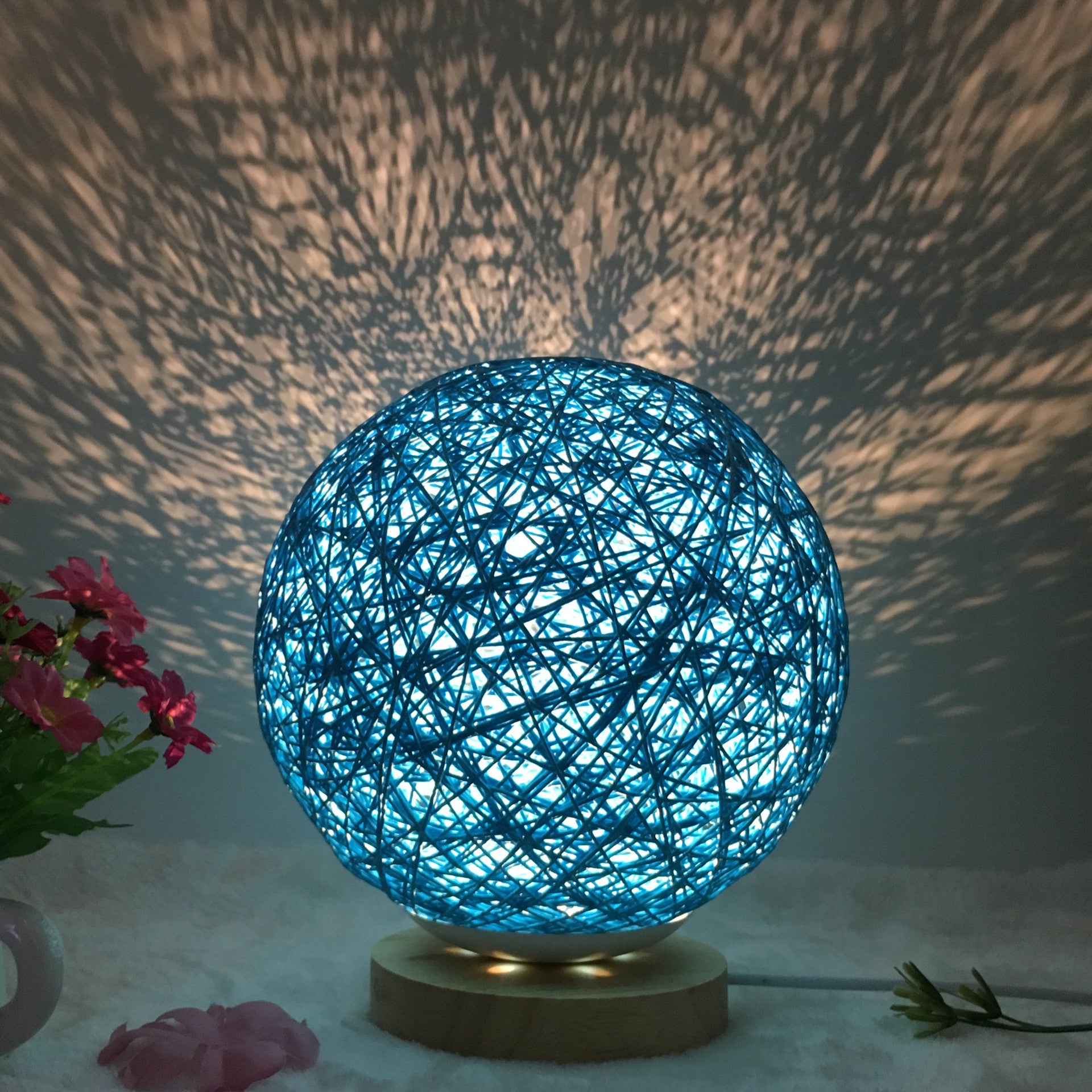 Amazon Hot Selling Creative Linen Table Lamp – Novel & Unique LED Intelligent Rattan Ball Lamp, USB 7 Color & RGB 16 Color Remote Control